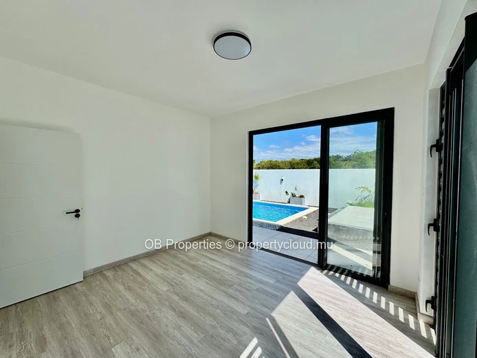 Stunning 3-Bedroom Villa