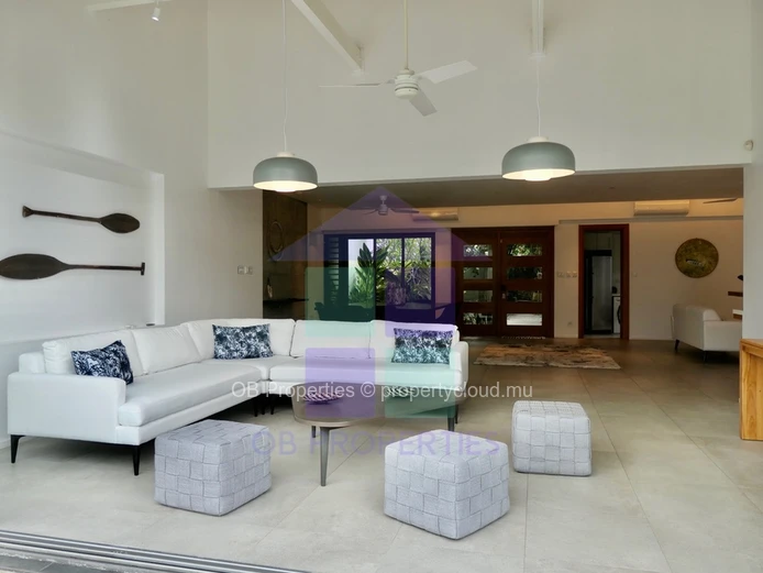 Stunning 4 Bedroom Villa 