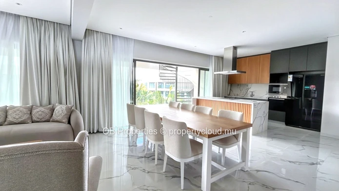 Luxurious 4 bedroom Penthouse 
