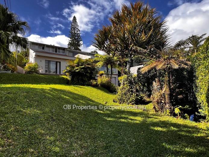 Charming and Spacious 4 bedroom house 