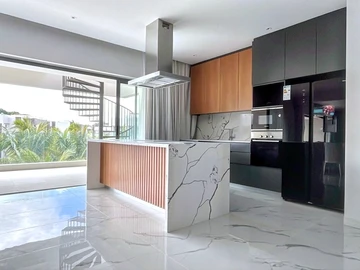 4 Bedroom Penthouse