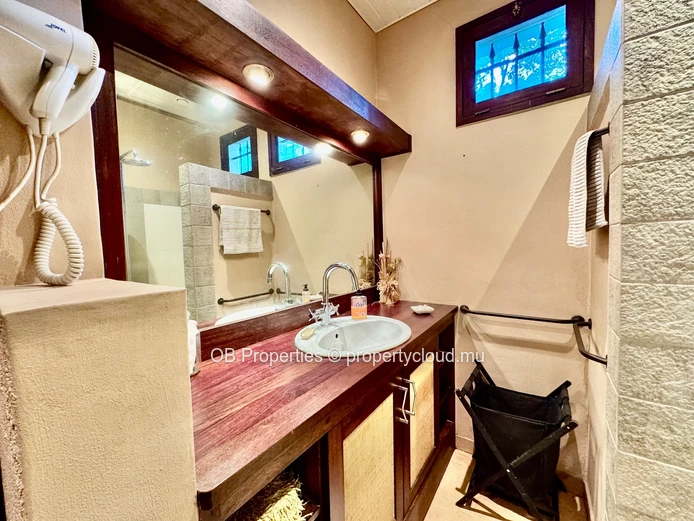 Exceptional Property in Floréal