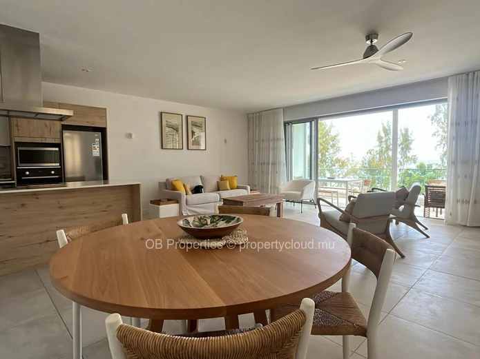 Luxurious beach front apartment