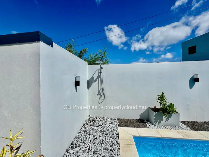 Stunning 3-Bedroom Villa