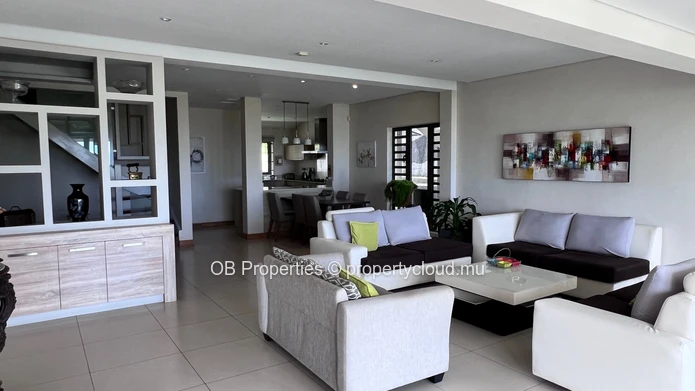 Charming and Spacious 4 bedroom house 