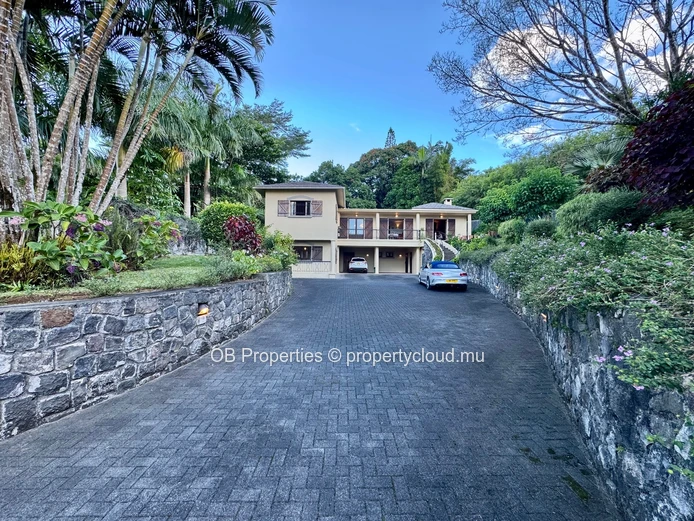 Exceptional Property in Floréal
