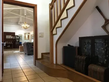 6 Bedroom Villa