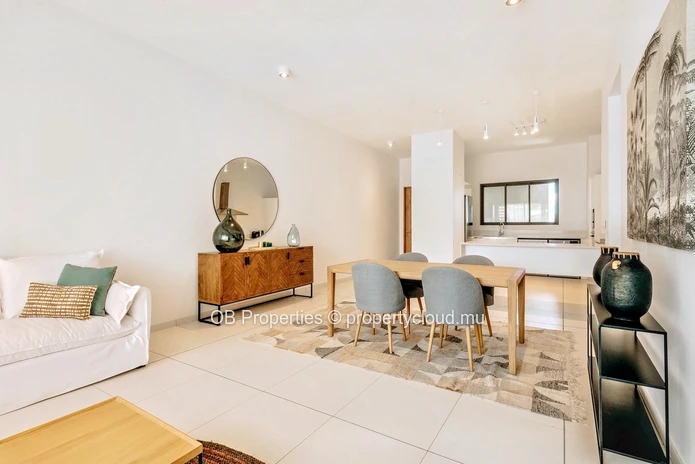 Exceptional Penthouse in Pereybere
