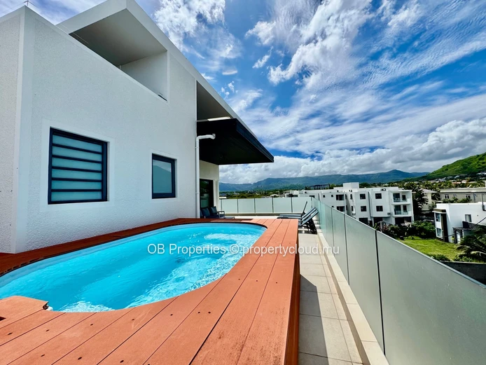 Luxury Sea View Penthouse 