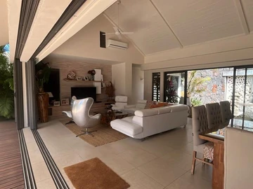 4 Bedroom Villa