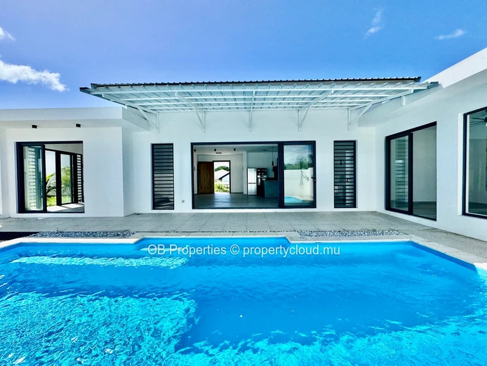 Stunning 3-Bedroom Villa