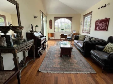 4 Bedroom Villa