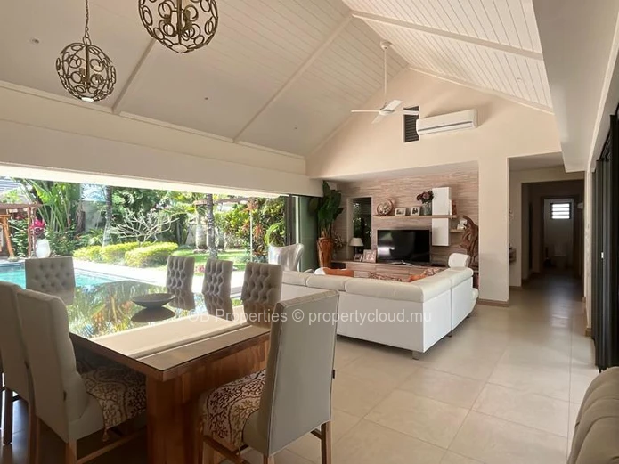 Luxurious & Stylish 4 bedroom property