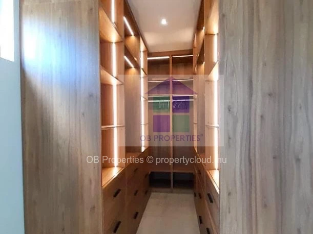 Villa luxueuse de 4 chambres
