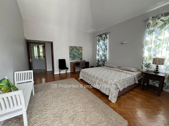Stunning 4 bedroom Villa