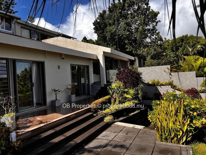 Charming and Spacious 4 bedroom house 
