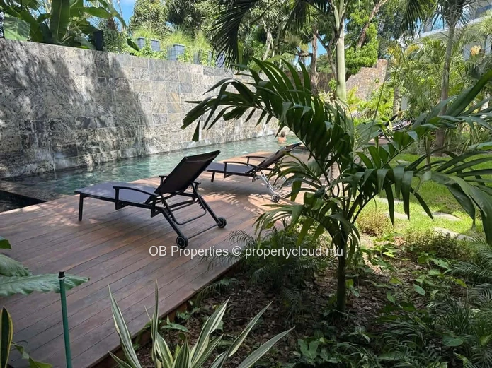 Exceptional 3-Bedroom Apartment with Sea View