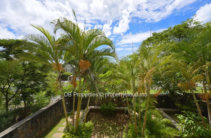 Charming 1-Bedroom Apt in a Prime Location