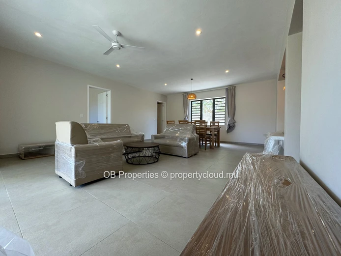 Spacious 3 bedroom Apt 
